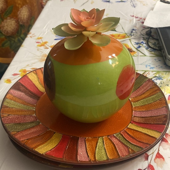 Crate & Barrel Round Roly Poly Ceramic Zoey Vase Multi-Color - Picture 11 of 11